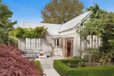 Photo of property in 137 Springfield Road, St Albans, Christchurch, 8014