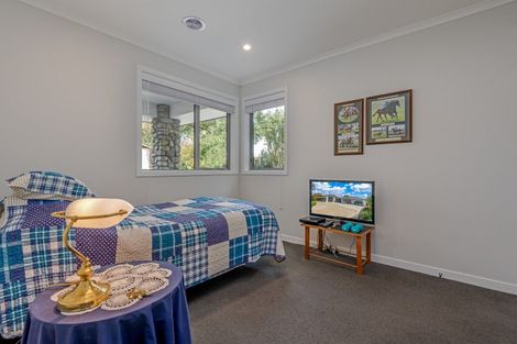 Photo of property in 33 Elmira Avenue, Hokowhitu, Palmerston North, 4410