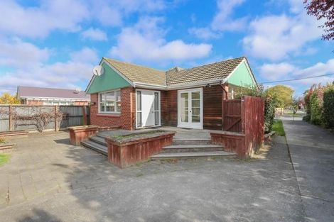 Photo of property in 27 Colesbury Street, Bishopdale, Christchurch, 8053
