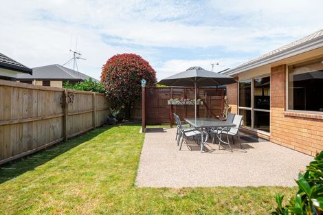 Photo of property in 10 Kirk Close, Rototuna, Hamilton, 3210