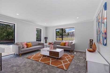 Photo of property in 21 Downer Access Road, Kaukapakapa, 0873