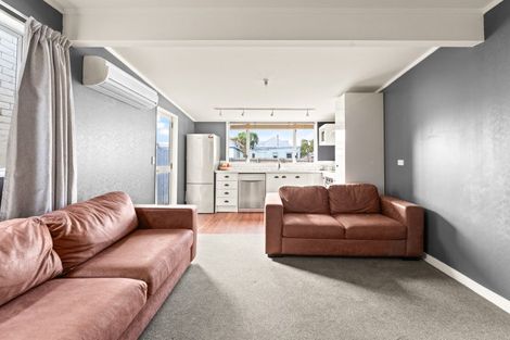 Photo of property in 27 Loyalty Street, Forbury, Dunedin, 9012