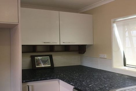 Photo of property in 22 Lynden Avenue, Hillcrest, Auckland, 0627