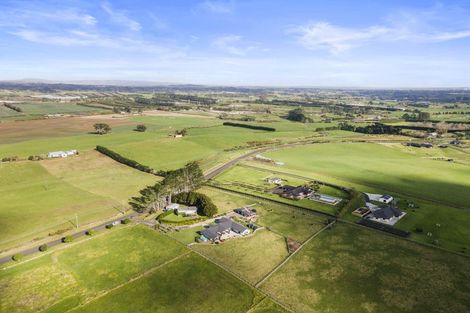 Photo of property in 22 Irwin Road, Kingseat, Pukekohe, 2679