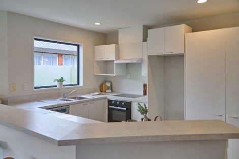 Photo of property in 22a Dunedin Street, Redwood, Christchurch, 8051