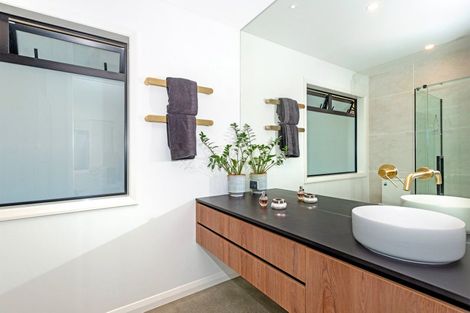 Photo of property in 137 Potae Avenue, Riverdale, Gisborne, 4010