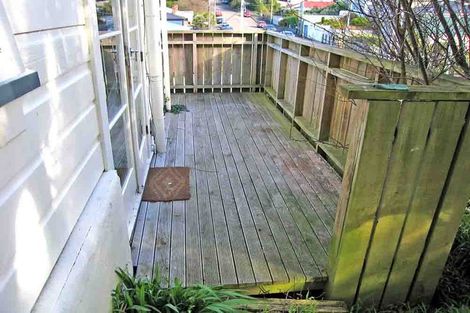 Photo of property in 542 Adelaide Road, Berhampore, Wellington, 6023