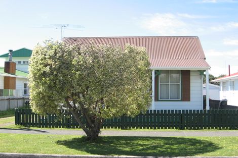 Photo of property in 44 Albert Street, Te Hapara, Gisborne, 4010