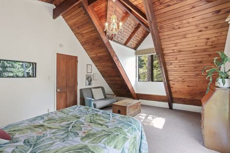 Photo of property in 104 Konini Road, Titirangi, Auckland, 0604