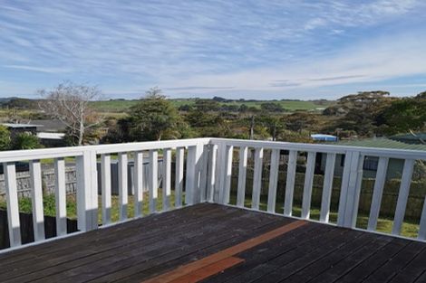 Photo of property in 8a Cornel Circle, Snells Beach, 0920