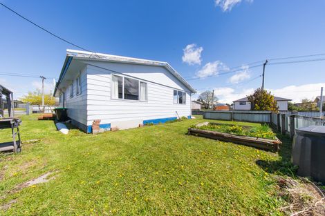 Photo of property in 32 Rata Road, Twizel, 7901