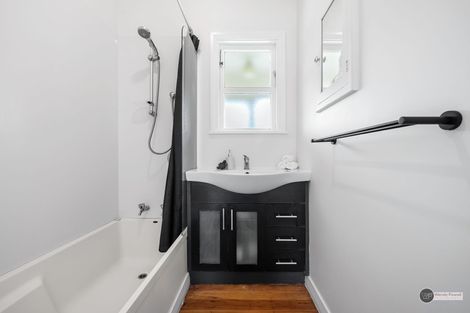 Photo of property in 47 Waiwhetu Road, Waiwhetu, Lower Hutt, 5010