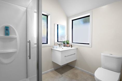 Photo of property in 9 Petworth Place, Westmorland, Christchurch, 8025