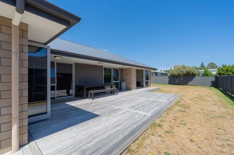 Photo of property in 16 Cunaris Way, Te Anau, 9600