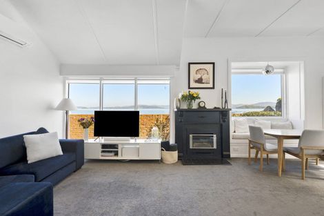 Photo of property in 409 Marine Drive, Mahina Bay, Lower Hutt, 5013