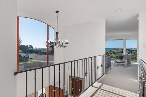 Photo of property in 126a Marine Parade, Mount Maunganui, 3116