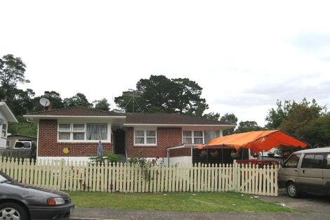 Photo of property in 61 Saffron Street, Birkdale, Auckland, 0626