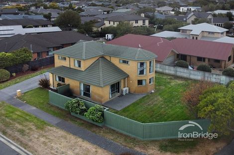Photo of property in 8 Bottle Lake Drive, Parklands, Christchurch, 8083