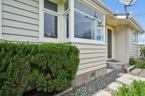 Photo of property in 55 Tyrone Street, Belfast, Christchurch, 8051