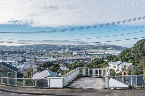 Photo of property in 92 Duncan Terrace, Kilbirnie, Wellington, 6022