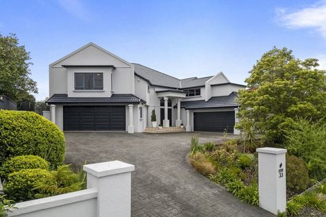 Photo of property in 33 Ruapehu Drive, Fitzherbert, Palmerston North, 4410