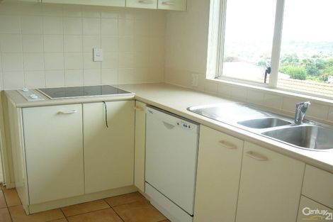 Photo of property in 2/61 Wiltshire Place, Somerville, Auckland, 2014