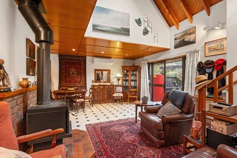 Photo of property in 2/4 Herbs Place, Cashmere, Christchurch, 8022