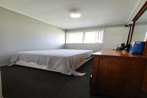 Photo of property in 58 Sharland Avenue, Manurewa, Auckland, 2102