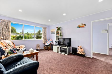 Photo of property in 123 Weatherly Road, Torbay, Auckland, 0630