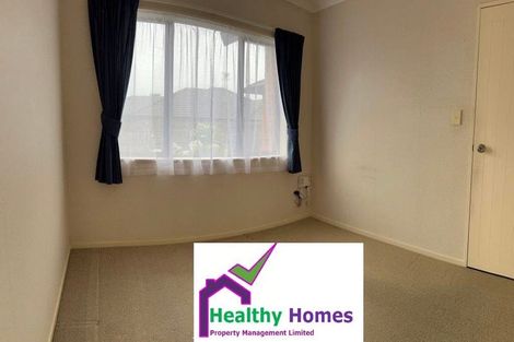 Photo of property in 8 Ballyward Close, East Tamaki, Auckland, 2013