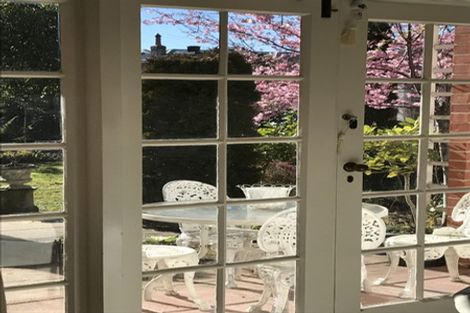 Photo of property in 36 Heriot Row, Dunedin Central, Dunedin, 9016