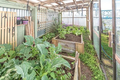 Photo of property in 19 Rapaki Street, Koitiata, Whanganui, 4581