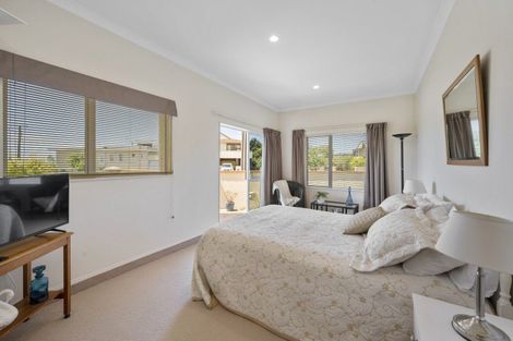 Photo of property in 4 James Street, Westshore, Napier, 4110