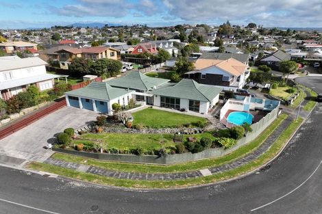 Photo of property in 9 Leyton Place, Nawton, Hamilton, 3200