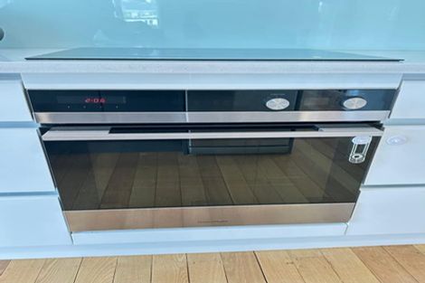 Photo of property in 1/11 Hill Crescent, New Lynn, Auckland, 0600