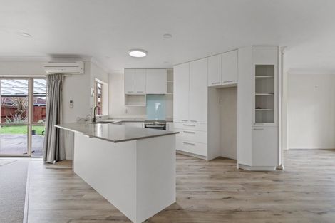 Photo of property in 33 Cate Road, Rototuna North, Hamilton, 3210