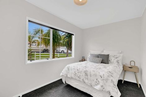Photo of property in 36 Tiri Road, Manly, Whangaparaoa, 0930