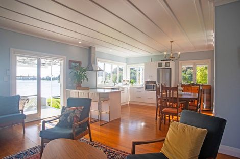 Photo of property in 41 Pepe Road, Tairua, 3508