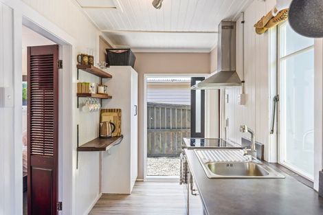 Photo of property in 24a Ocean Road, Paraparaumu Beach, Paraparaumu, 5032