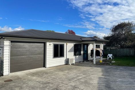 Photo of property in 8 Foxlaw Street, Randwick Park, Auckland, 2105