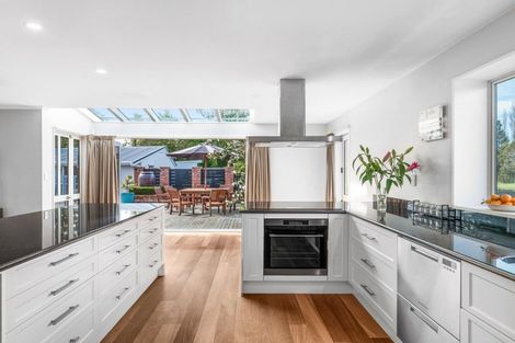 Photo of property in 86 Stanleys Road, Harewood, Christchurch, 8051