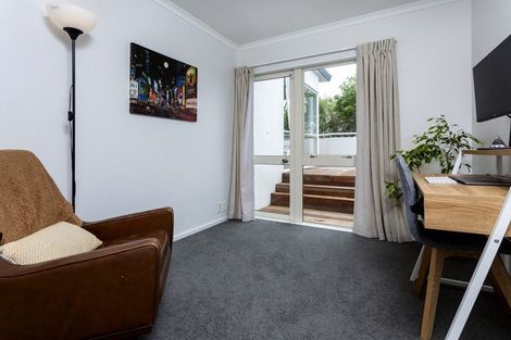 Photo of property in 8 Caversham Drive, Torbay, Auckland, 0630