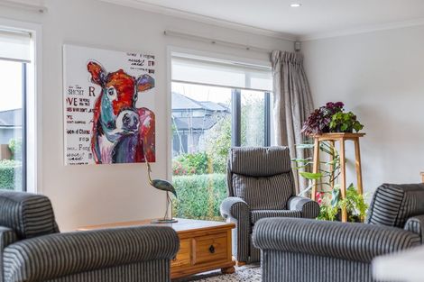 Photo of property in 24 Margaret Shields Avenue, Aotea, Porirua, 5024