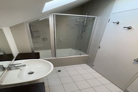 Photo of property in 4/62 Jutland Road, Hauraki, Auckland, 0622