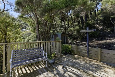 Photo of property in 233a Whites Line East, Waiwhetu, Lower Hutt, 5010