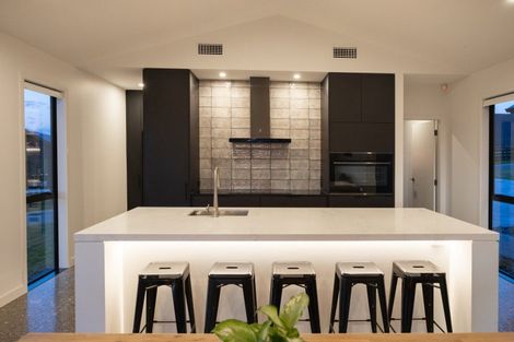 Photo of property in 3 Castlebridge Lane, Aokautere, Palmerston North, 4471