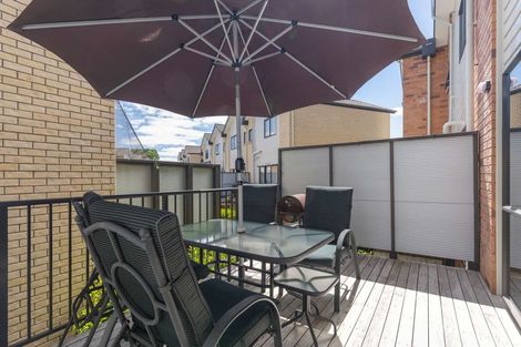 Photo of property in St Claire Village, 203/172 Mcleod Road, Te Atatu South, Auckland, 0610