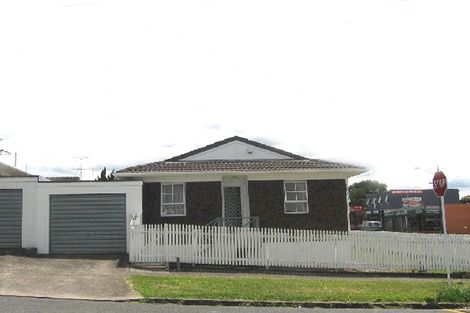 Photo of property in 2/62 Grey Street, Onehunga, Auckland, 1061