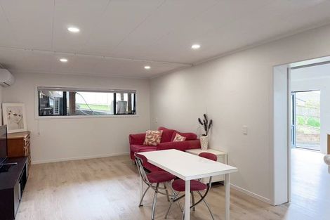 Photo of property in 5 Currey Crescent, Milford, Auckland, 0620