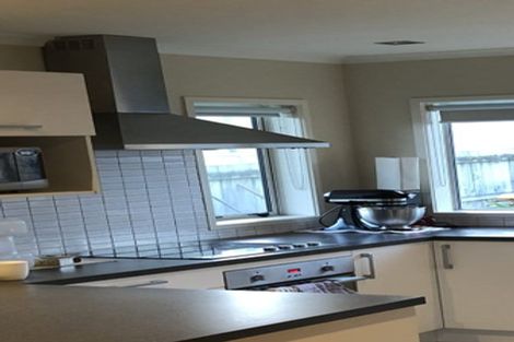 Photo of property in 51a Matipo Road, Te Atatu Peninsula, Auckland, 0610